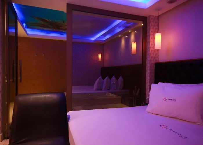 Lessence Motel